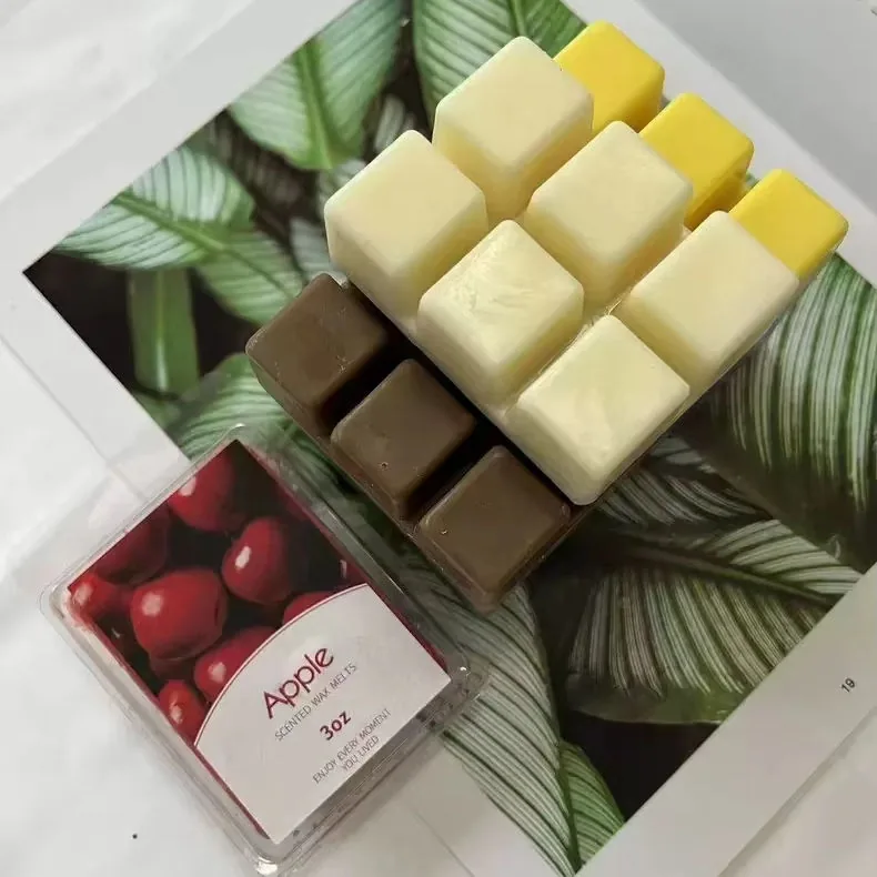 Scented wax melts in clamshell and tart formats